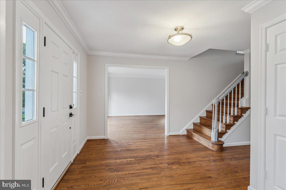 3020 FOX MILL RD, OAKTON, Virginia 22124, 5 Bedrooms Bedrooms, ,4 BathroomsBathrooms,Residential,For sale,3020 FOX MILL RD,VAFX2237638 MLS # VAFX2237638