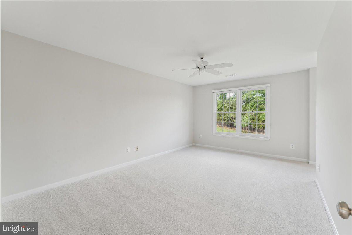 3020 FOX MILL RD, OAKTON, Virginia 22124, 5 Bedrooms Bedrooms, ,4 BathroomsBathrooms,Residential,For sale,3020 FOX MILL RD,VAFX2237638 MLS # VAFX2237638