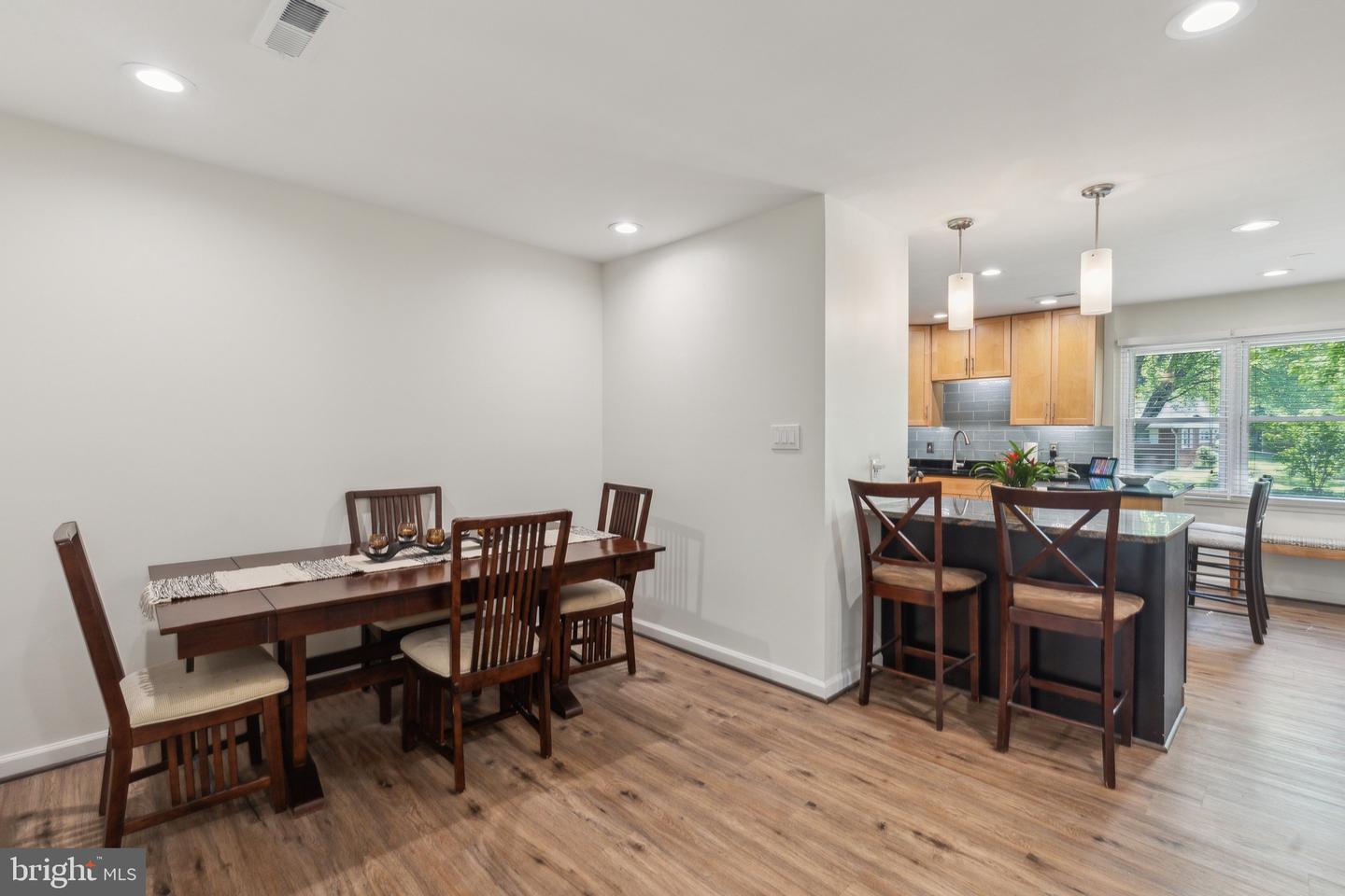 5511 MOULTRIE RD, SPRINGFIELD, Virginia 22151, 3 Bedrooms Bedrooms, 13 Rooms Rooms,2 BathroomsBathrooms,Residential,For sale,5511 MOULTRIE RD,VAFX2237736 MLS # VAFX2237736
