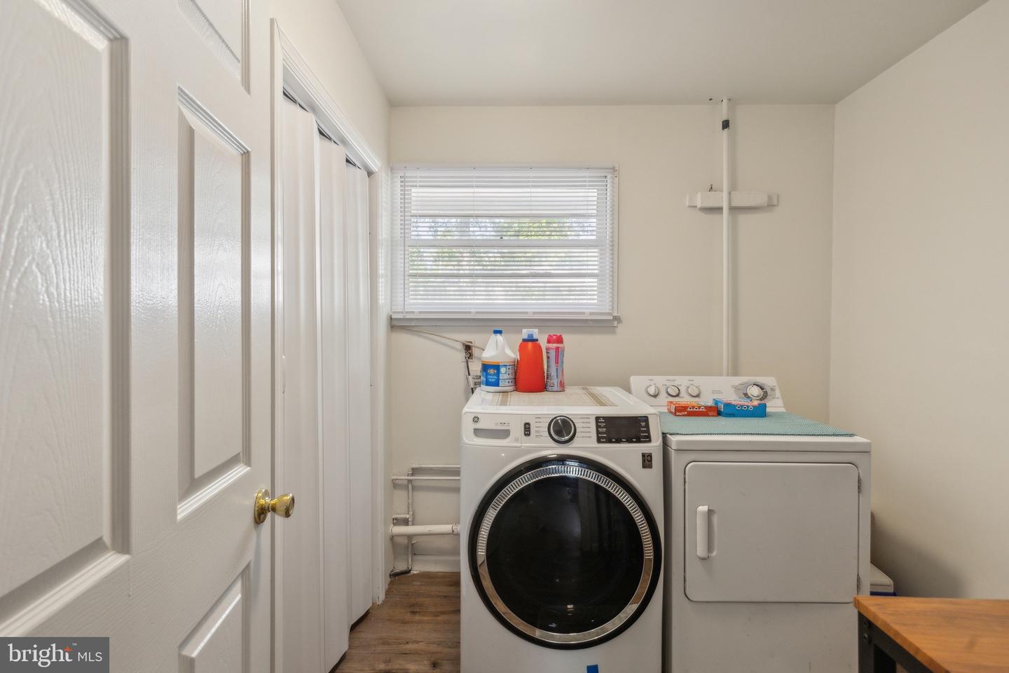 5511 MOULTRIE RD, SPRINGFIELD, Virginia 22151, 3 Bedrooms Bedrooms, 13 Rooms Rooms,2 BathroomsBathrooms,Residential,For sale,5511 MOULTRIE RD,VAFX2237736 MLS # VAFX2237736