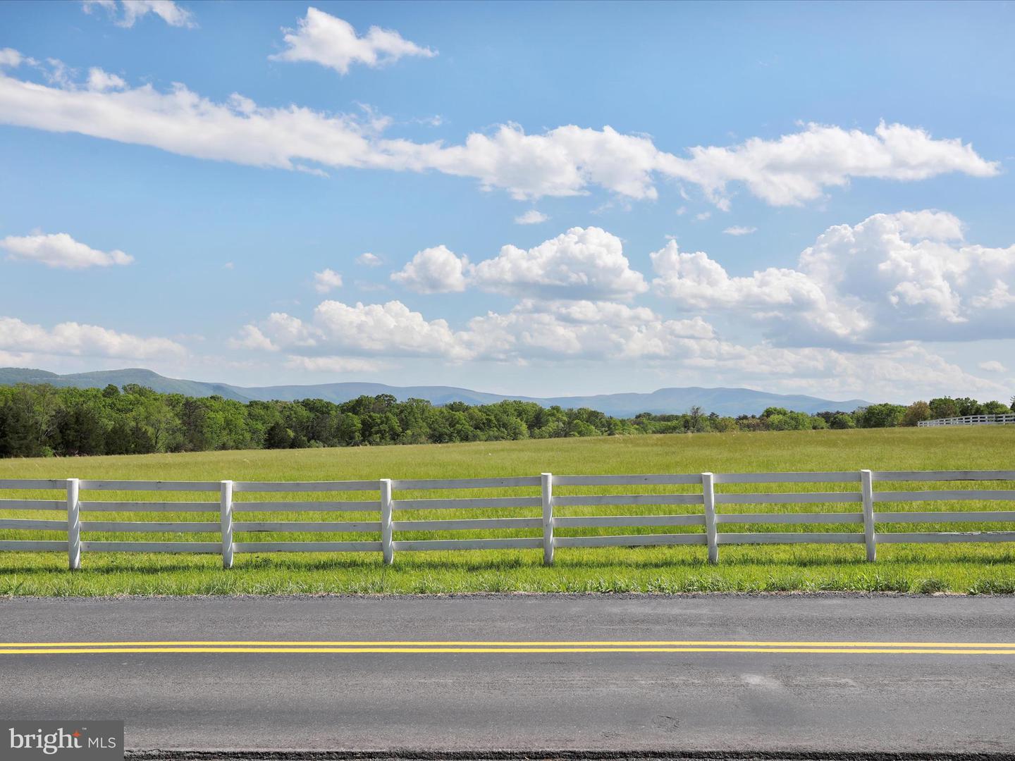 1691 WAKEMAN MILL RD, FRONT ROYAL, Virginia 22630, 3 Bedrooms Bedrooms, ,2 BathroomsBathrooms,Residential,For sale,1691 WAKEMAN MILL RD,VAWR2011048 MLS # VAWR2011048