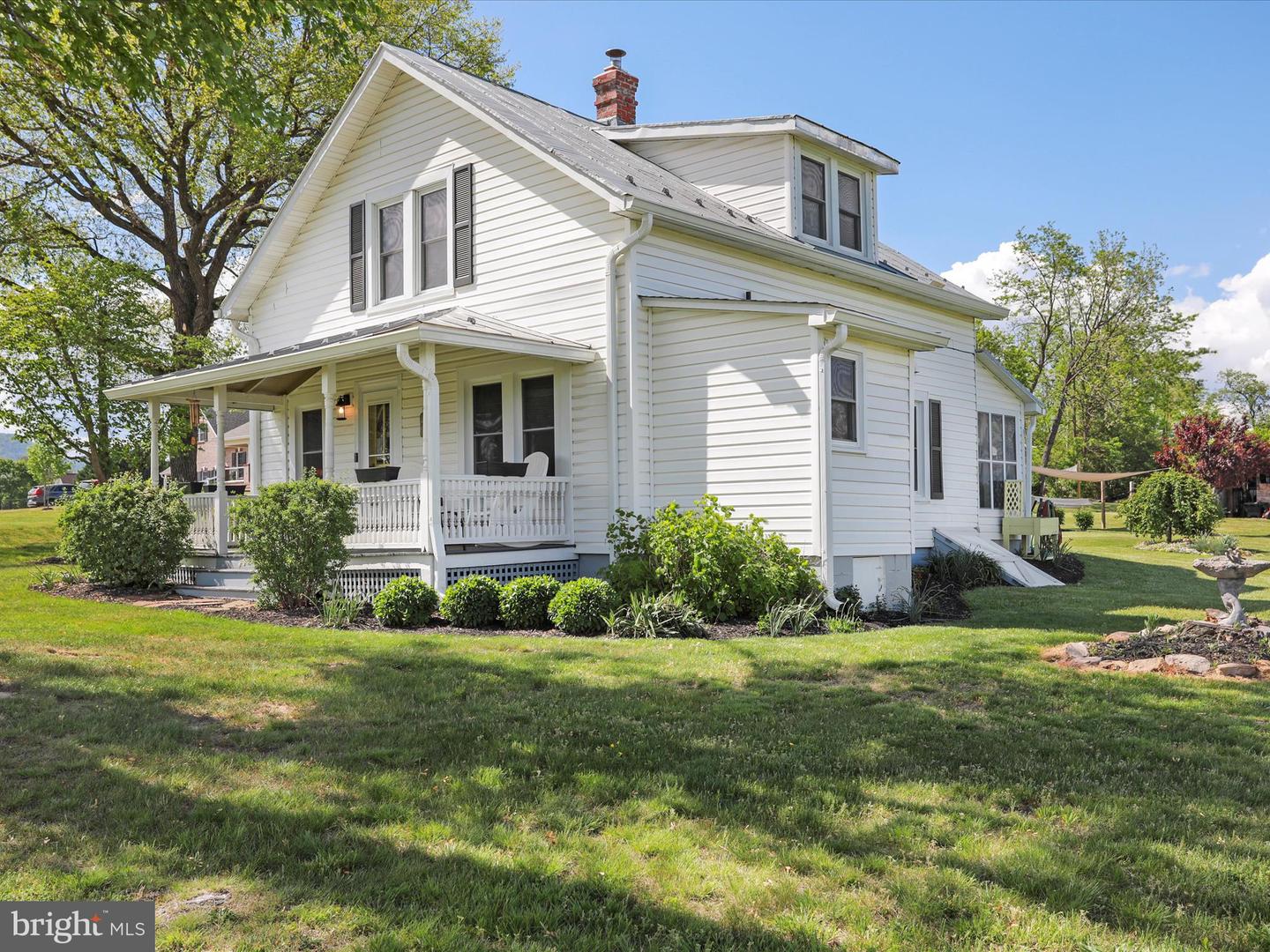 1691 WAKEMAN MILL RD, FRONT ROYAL, Virginia 22630, 3 Bedrooms Bedrooms, ,2 BathroomsBathrooms,Residential,For sale,1691 WAKEMAN MILL RD,VAWR2011048 MLS # VAWR2011048
