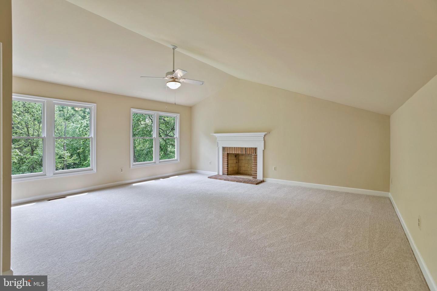 13105 WILLOUGHBY POINT DR, FAIRFAX, Virginia 22033, 4 Bedrooms Bedrooms, ,3 BathroomsBathrooms,Residential,For sale,13105 WILLOUGHBY POINT DR,VAFX2237860 MLS # VAFX2237860