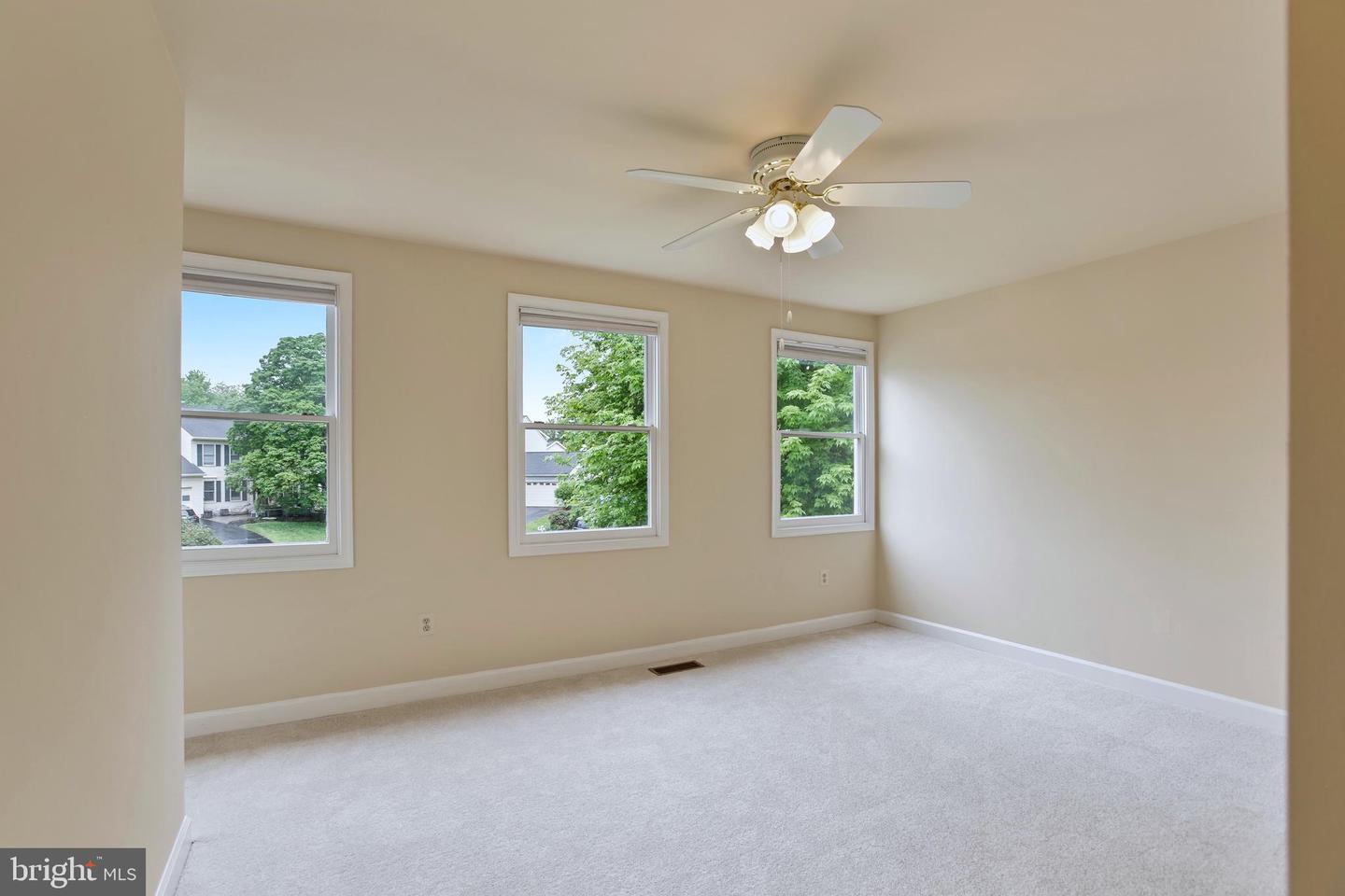 13105 WILLOUGHBY POINT DR, FAIRFAX, Virginia 22033, 4 Bedrooms Bedrooms, ,3 BathroomsBathrooms,Residential,For sale,13105 WILLOUGHBY POINT DR,VAFX2237860 MLS # VAFX2237860