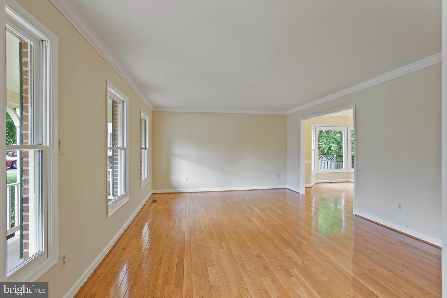 13105 WILLOUGHBY POINT DR, FAIRFAX, Virginia 22033, 4 Bedrooms Bedrooms, ,3 BathroomsBathrooms,Residential,For sale,13105 WILLOUGHBY POINT DR,VAFX2237860 MLS # VAFX2237860