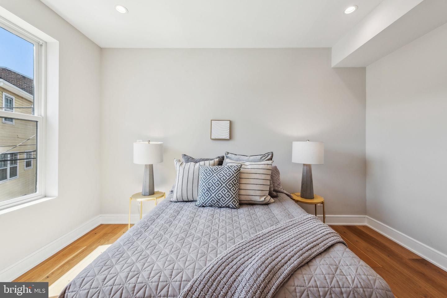 1955 FAIRLAWN ST SE #203, WASHINGTON, District Of Columbia 20020, 1 Bedroom Bedrooms, ,1 BathroomBathrooms,Residential,For sale,1955 FAIRLAWN ST SE #203,DCDC2198374 MLS # DCDC2198374
