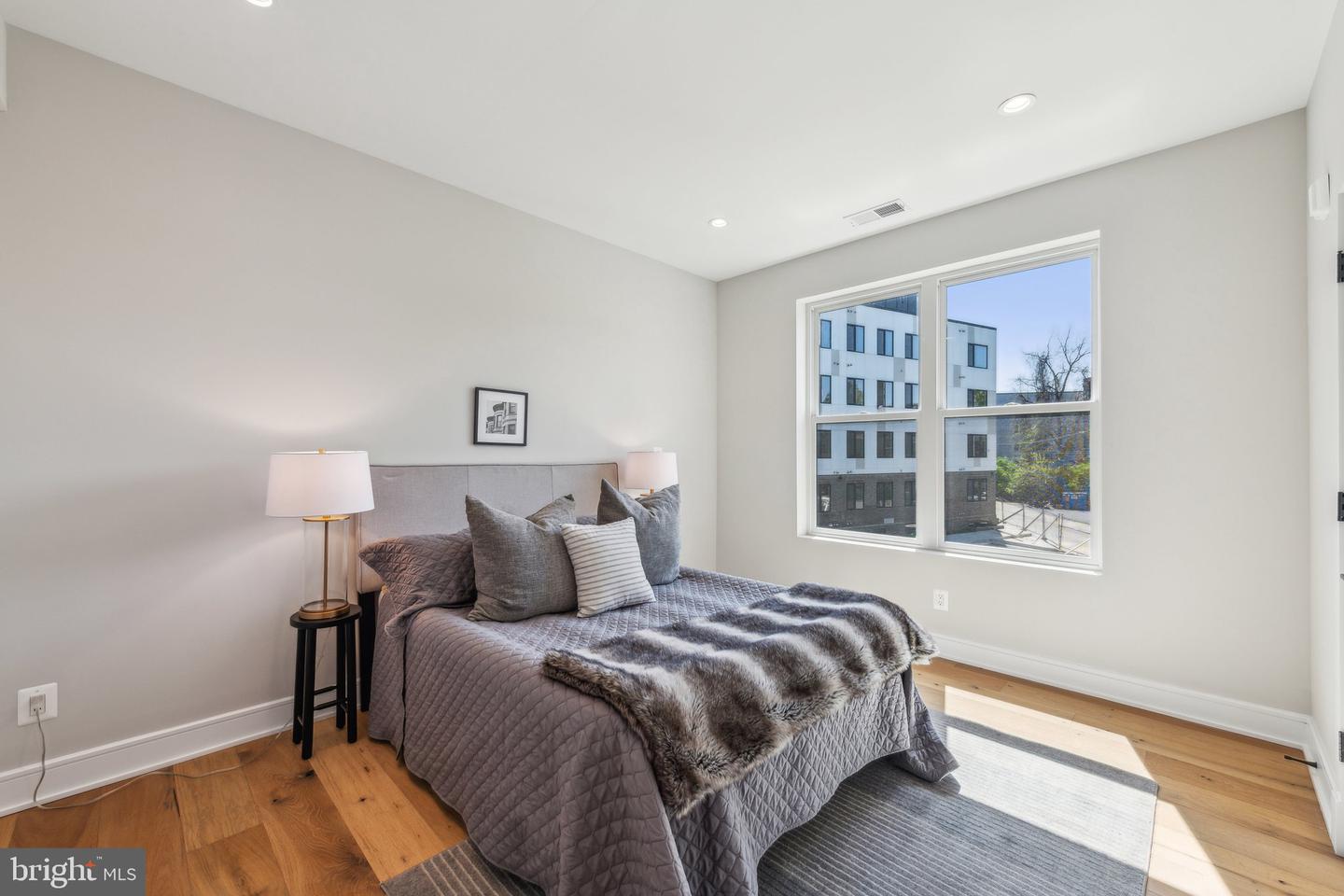1955 FAIRLAWN ST SE #203, WASHINGTON, District Of Columbia 20020, 1 Bedroom Bedrooms, ,1 BathroomBathrooms,Residential,For sale,1955 FAIRLAWN ST SE #203,DCDC2198374 MLS # DCDC2198374