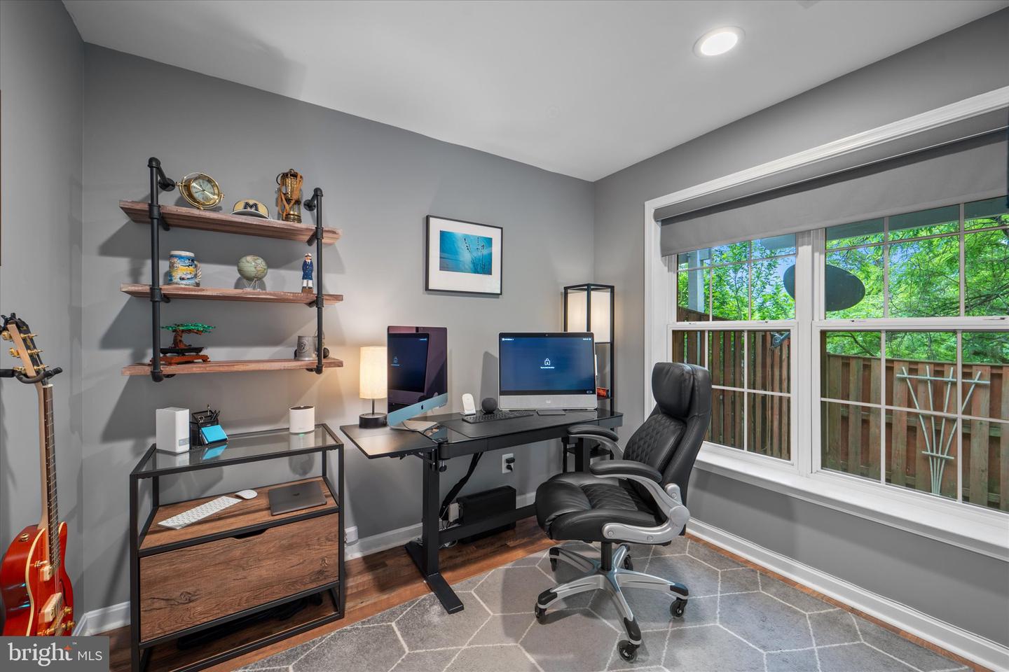 8207 SINGLELEAF LN, LORTON, Virginia 22079, 4 Bedrooms Bedrooms, ,3 BathroomsBathrooms,Residential,For sale,8207 SINGLELEAF LN,VAFX2237900 MLS # VAFX2237900