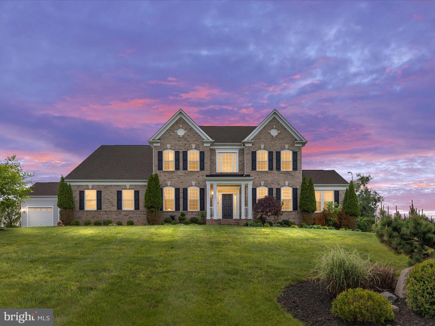 23131 STEGER PL, LEESBURG, Virginia 20175, 5 Bedrooms Bedrooms, 22 Rooms Rooms,4 BathroomsBathrooms,Residential,For sale,23131 STEGER PL,VALO2095278 MLS # VALO2095278