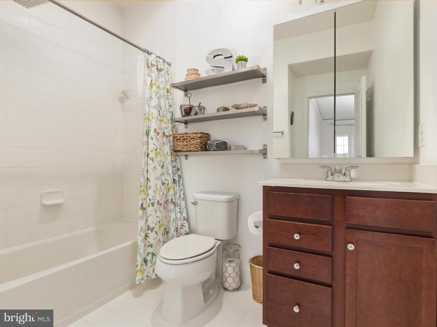 23131 STEGER PL, LEESBURG, Virginia 20175, 5 Bedrooms Bedrooms, 22 Rooms Rooms,4 BathroomsBathrooms,Residential,For sale,23131 STEGER PL,VALO2095278 MLS # VALO2095278