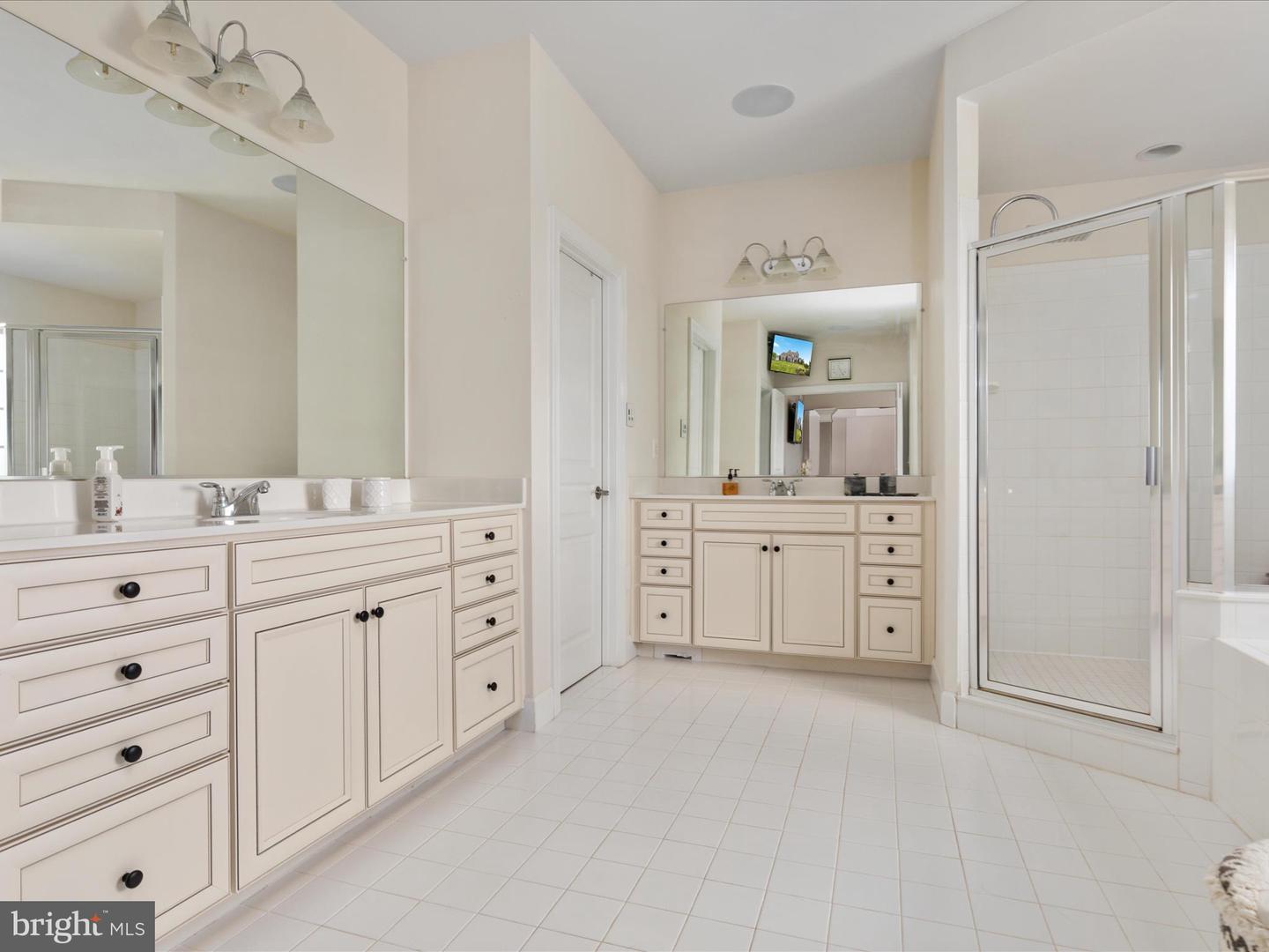 23131 STEGER PL, LEESBURG, Virginia 20175, 5 Bedrooms Bedrooms, 22 Rooms Rooms,4 BathroomsBathrooms,Residential,For sale,23131 STEGER PL,VALO2095278 MLS # VALO2095278