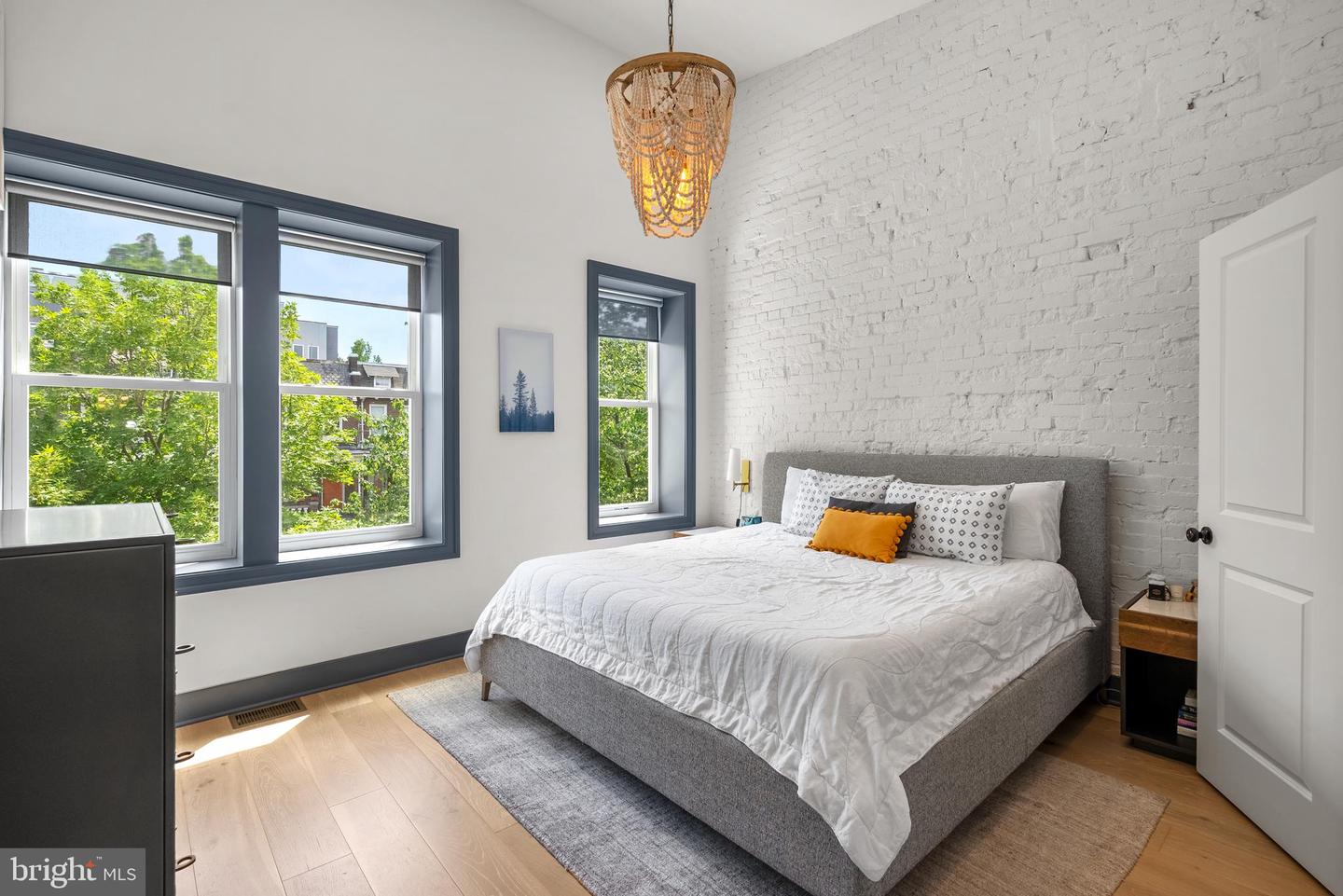 1304 E ST NE, WASHINGTON, District Of Columbia 20002, 4 Bedrooms Bedrooms, ,3 BathroomsBathrooms,Residential,For sale,1304 E ST NE,DCDC2198592 MLS # DCDC2198592