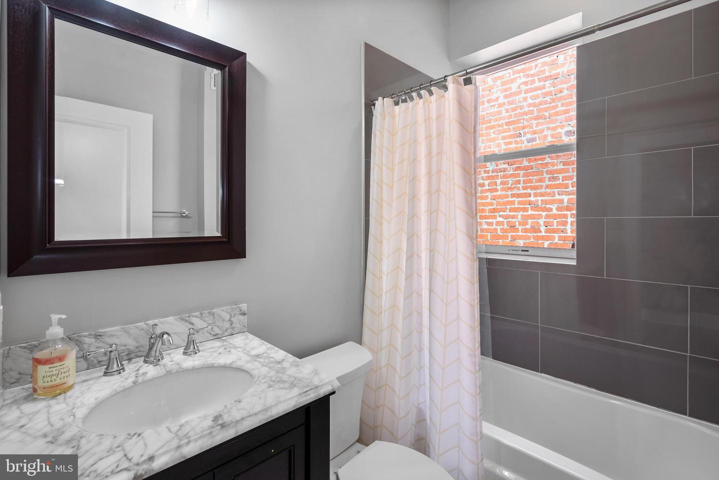 1304 E ST NE, WASHINGTON, District Of Columbia 20002, 4 Bedrooms Bedrooms, ,3 BathroomsBathrooms,Residential,For sale,1304 E ST NE,DCDC2198592 MLS # DCDC2198592