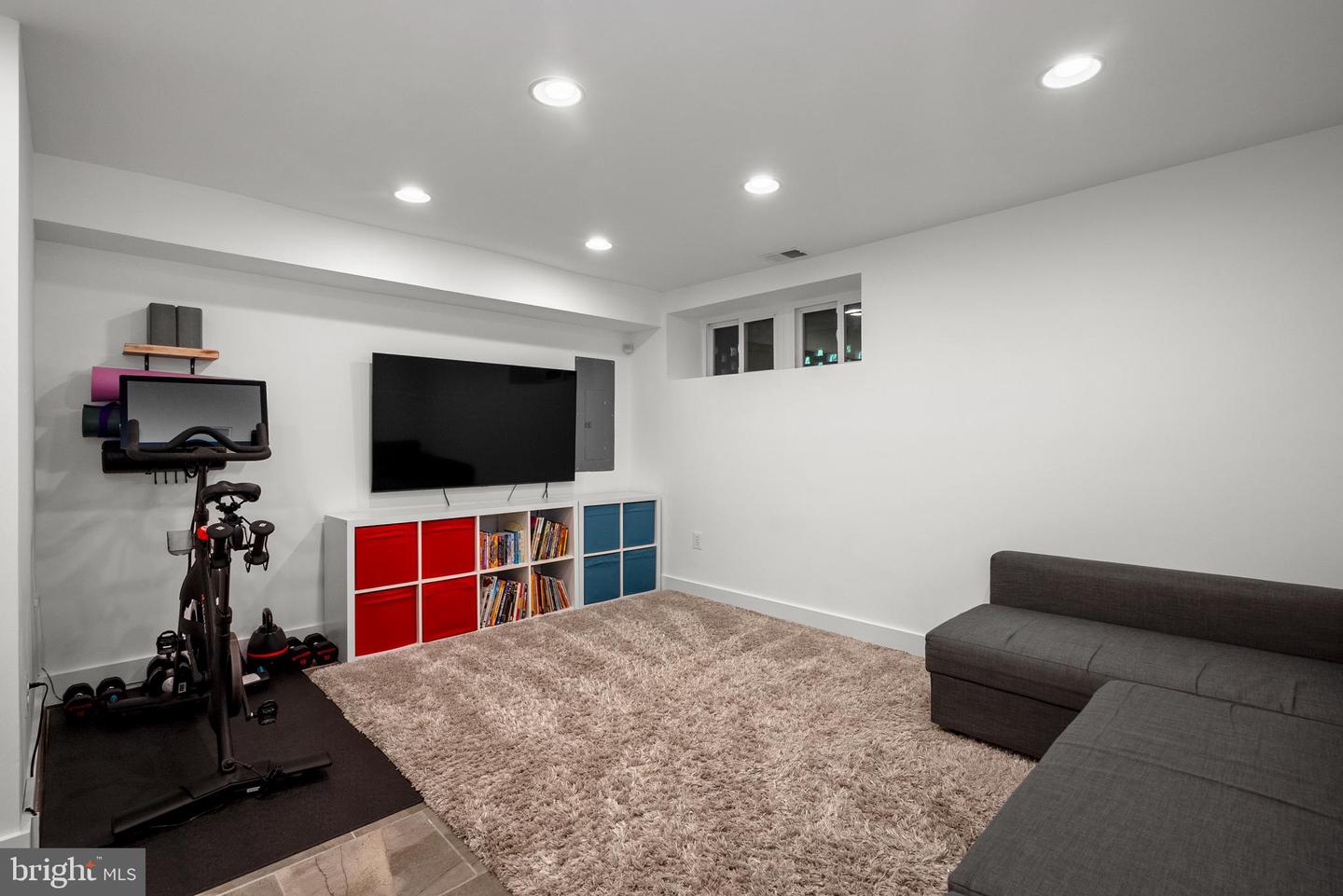 1304 E ST NE, WASHINGTON, District Of Columbia 20002, 4 Bedrooms Bedrooms, ,3 BathroomsBathrooms,Residential,For sale,1304 E ST NE,DCDC2198592 MLS # DCDC2198592