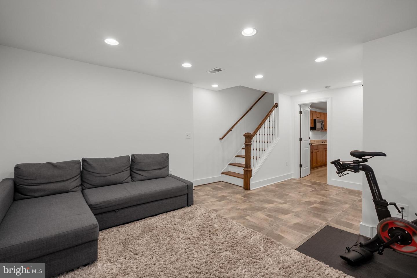 1304 E ST NE, WASHINGTON, District Of Columbia 20002, 4 Bedrooms Bedrooms, ,3 BathroomsBathrooms,Residential,For sale,1304 E ST NE,DCDC2198592 MLS # DCDC2198592