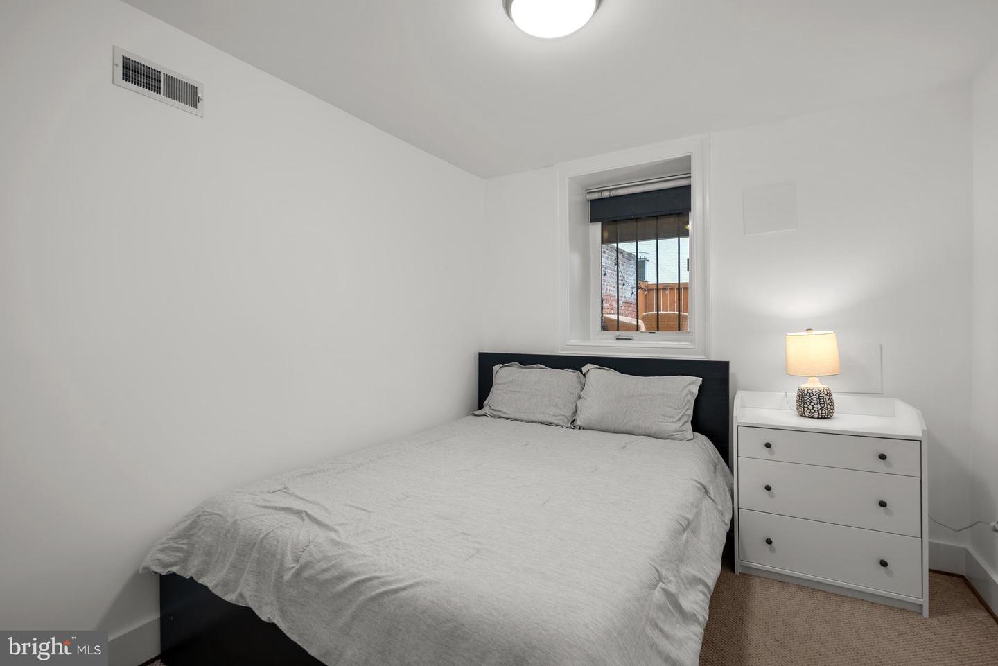 1304 E ST NE, WASHINGTON, District Of Columbia 20002, 4 Bedrooms Bedrooms, ,3 BathroomsBathrooms,Residential,For sale,1304 E ST NE,DCDC2198592 MLS # DCDC2198592