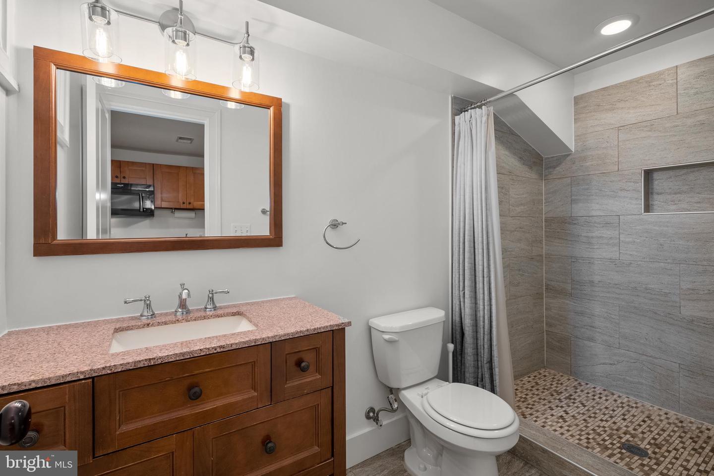 1304 E ST NE, WASHINGTON, District Of Columbia 20002, 4 Bedrooms Bedrooms, ,3 BathroomsBathrooms,Residential,For sale,1304 E ST NE,DCDC2198592 MLS # DCDC2198592