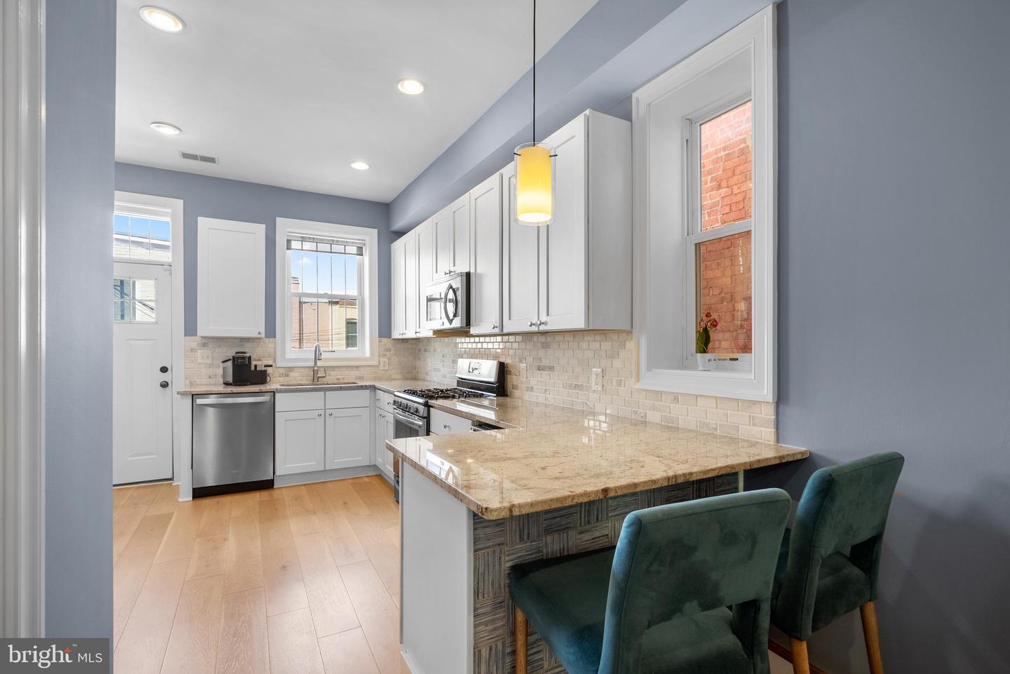 1304 E ST NE, WASHINGTON, District Of Columbia 20002, 4 Bedrooms Bedrooms, ,3 BathroomsBathrooms,Residential,For sale,1304 E ST NE,DCDC2198592 MLS # DCDC2198592