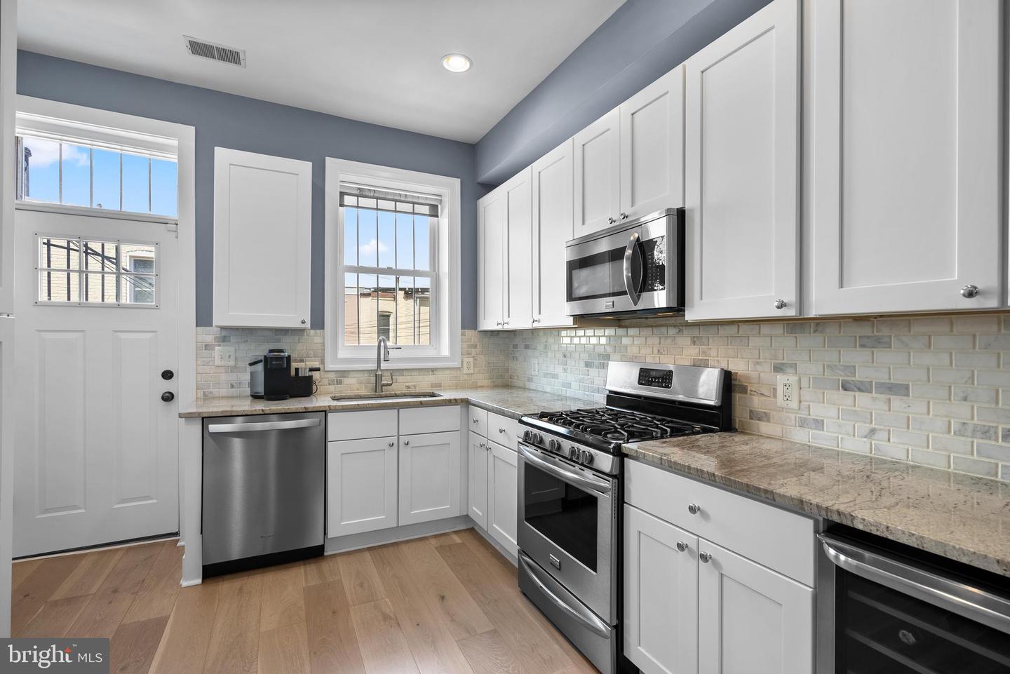 1304 E ST NE, WASHINGTON, District Of Columbia 20002, 4 Bedrooms Bedrooms, ,3 BathroomsBathrooms,Residential,For sale,1304 E ST NE,DCDC2198592 MLS # DCDC2198592