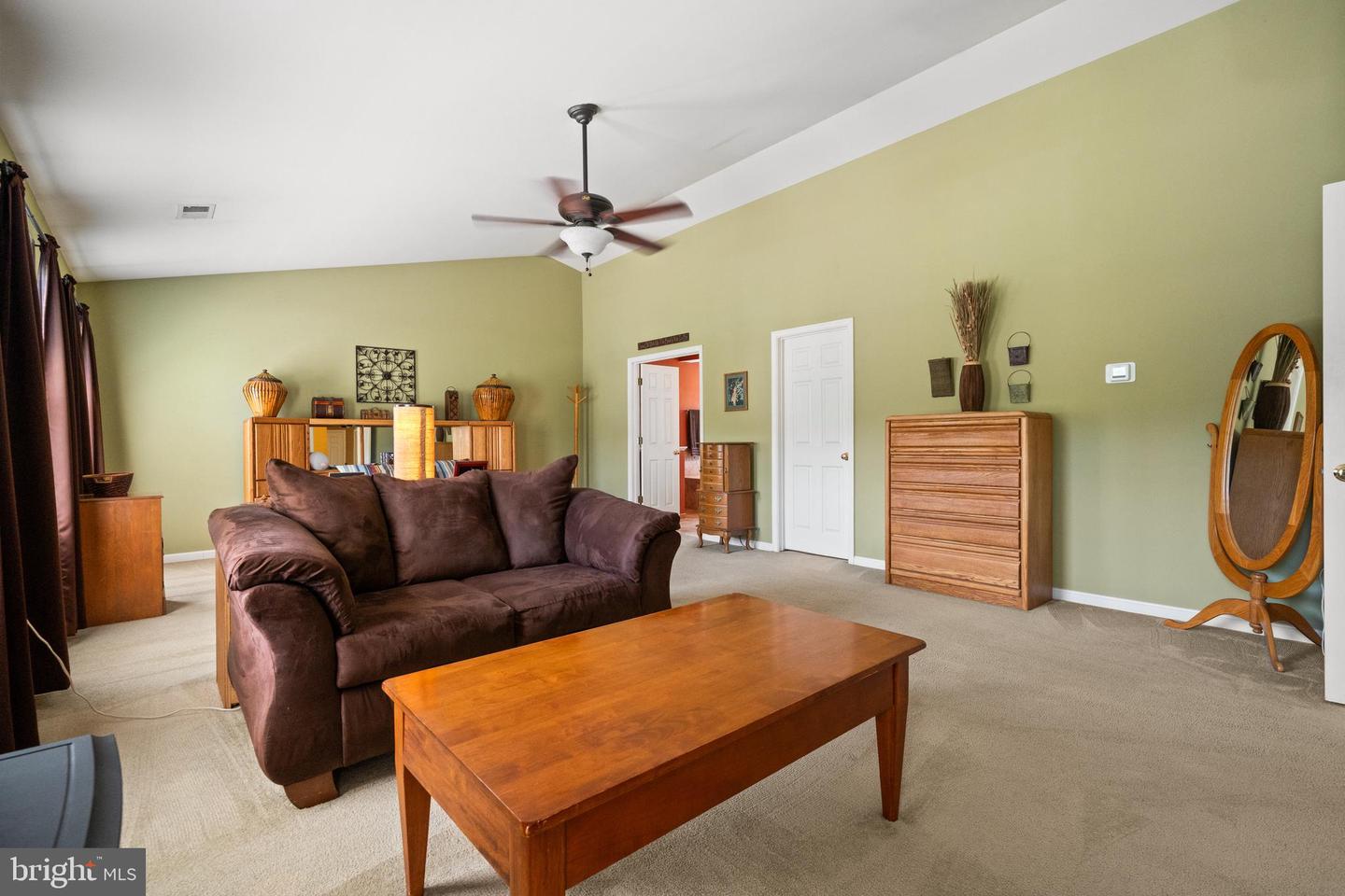 44 CLUB DR, STAFFORD, Virginia 22554, 5 Bedrooms Bedrooms, ,3 BathroomsBathrooms,Residential,For sale,44 CLUB DR,VAST2038412 MLS # VAST2038412