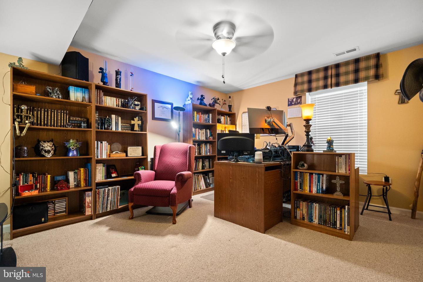 44 CLUB DR, STAFFORD, Virginia 22554, 5 Bedrooms Bedrooms, ,3 BathroomsBathrooms,Residential,For sale,44 CLUB DR,VAST2038412 MLS # VAST2038412