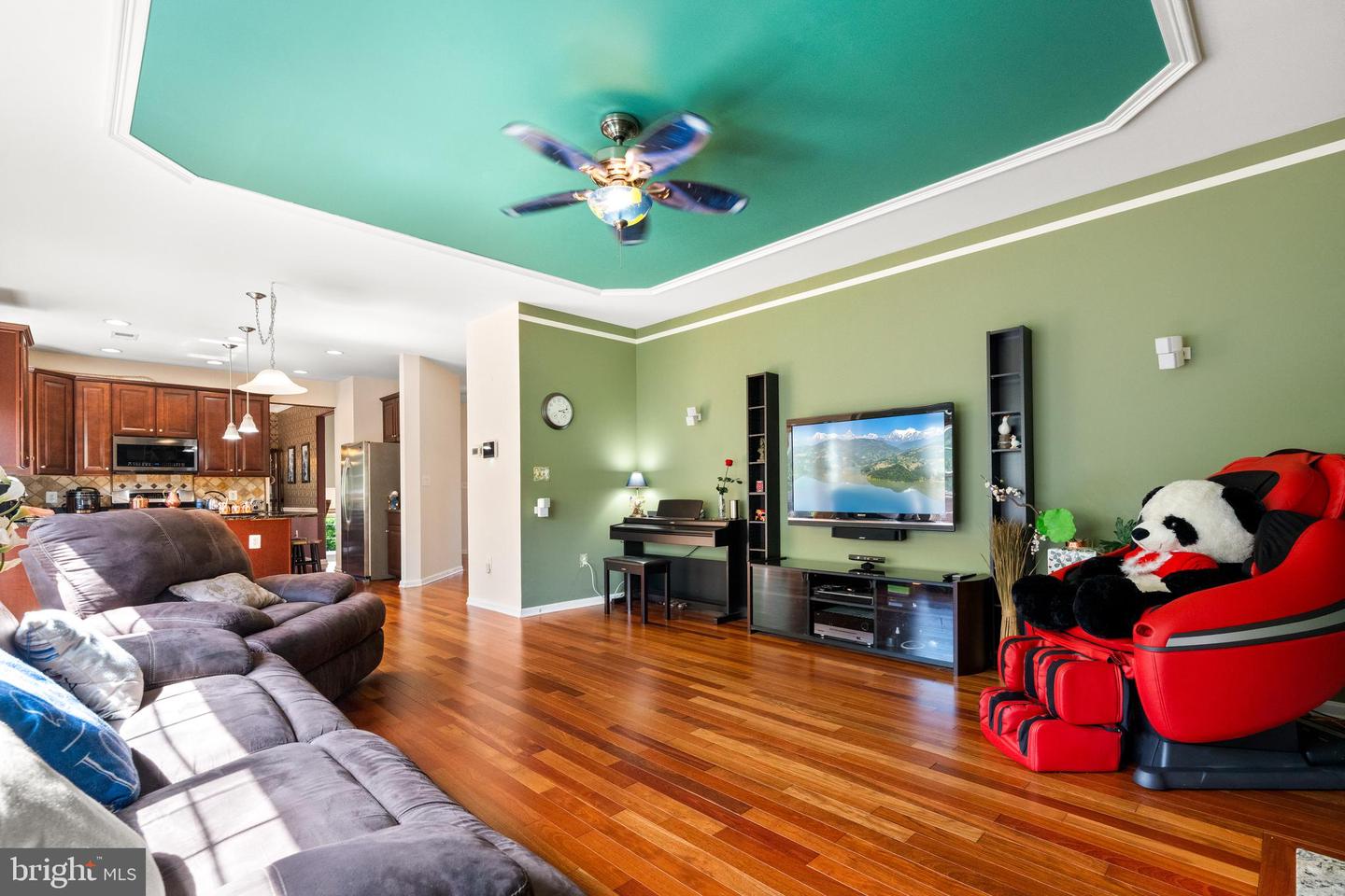 16280 EAGLE FLIGHT CIR, WOODBRIDGE, Virginia 22191, 5 Bedrooms Bedrooms, ,3 BathroomsBathrooms,Residential,For sale,16280 EAGLE FLIGHT CIR,VAPW2093568 MLS # VAPW2093568