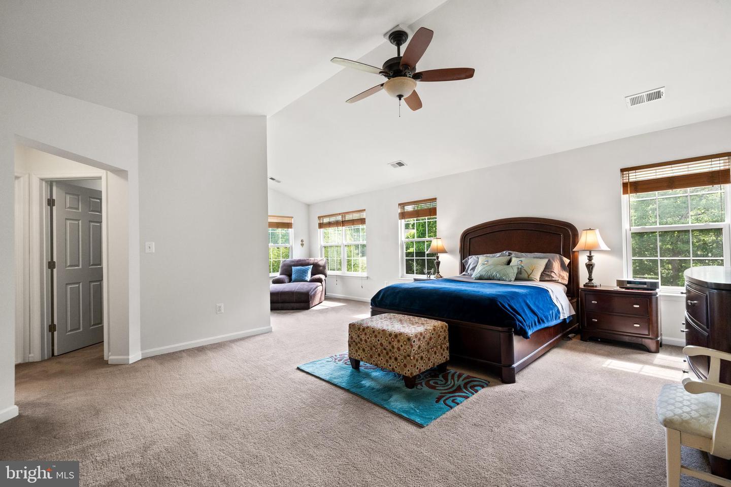 16280 EAGLE FLIGHT CIR, WOODBRIDGE, Virginia 22191, 5 Bedrooms Bedrooms, ,3 BathroomsBathrooms,Residential,For sale,16280 EAGLE FLIGHT CIR,VAPW2093568 MLS # VAPW2093568