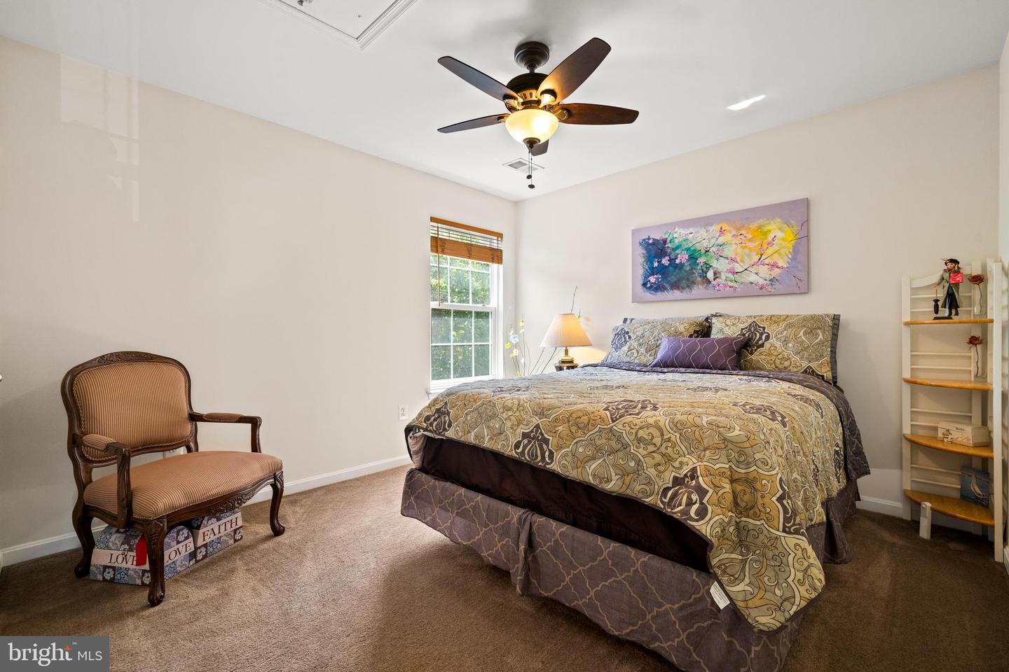 16280 EAGLE FLIGHT CIR, WOODBRIDGE, Virginia 22191, 5 Bedrooms Bedrooms, ,3 BathroomsBathrooms,Residential,For sale,16280 EAGLE FLIGHT CIR,VAPW2093568 MLS # VAPW2093568