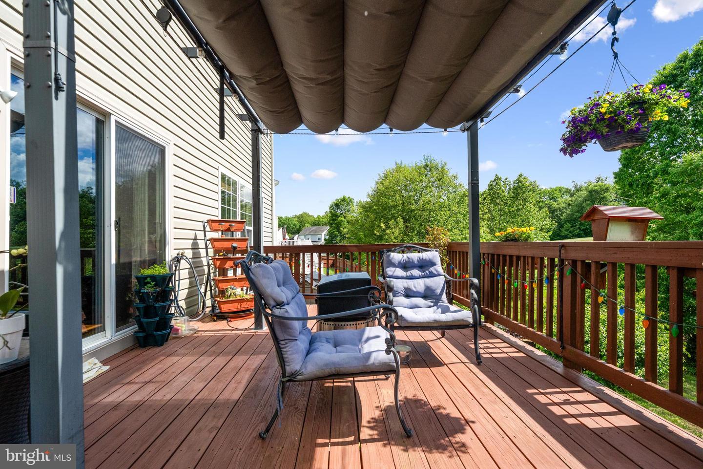 16280 EAGLE FLIGHT CIR, WOODBRIDGE, Virginia 22191, 5 Bedrooms Bedrooms, ,3 BathroomsBathrooms,Residential,For sale,16280 EAGLE FLIGHT CIR,VAPW2093568 MLS # VAPW2093568