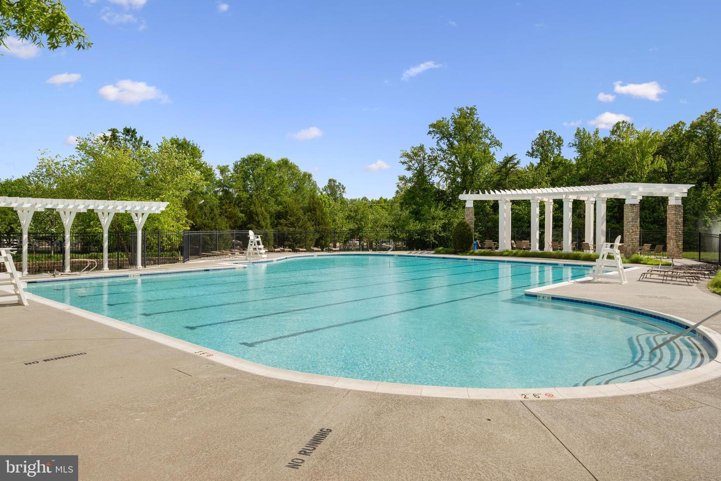16280 EAGLE FLIGHT CIR, WOODBRIDGE, Virginia 22191, 5 Bedrooms Bedrooms, ,3 BathroomsBathrooms,Residential,For sale,16280 EAGLE FLIGHT CIR,VAPW2093568 MLS # VAPW2093568