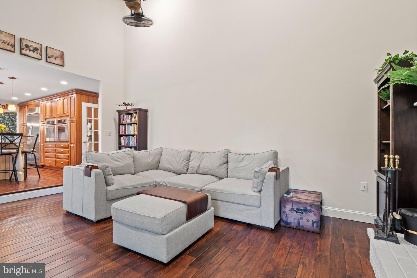 11204 LONGWOOD GROVE DR, RESTON, Virginia 20194, 4 Bedrooms Bedrooms, ,2 BathroomsBathrooms,Residential,For sale,11204 LONGWOOD GROVE DR,VAFX2237902 MLS # VAFX2237902