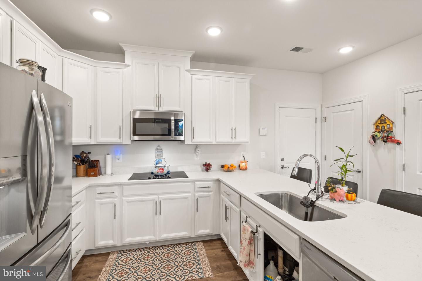 10424 RATCLIFFE TRL, MANASSAS, Virginia 20110, 2 Bedrooms Bedrooms, ,2 BathroomsBathrooms,Residential,For sale,10424 RATCLIFFE TRL,VAMN2008252 MLS # VAMN2008252