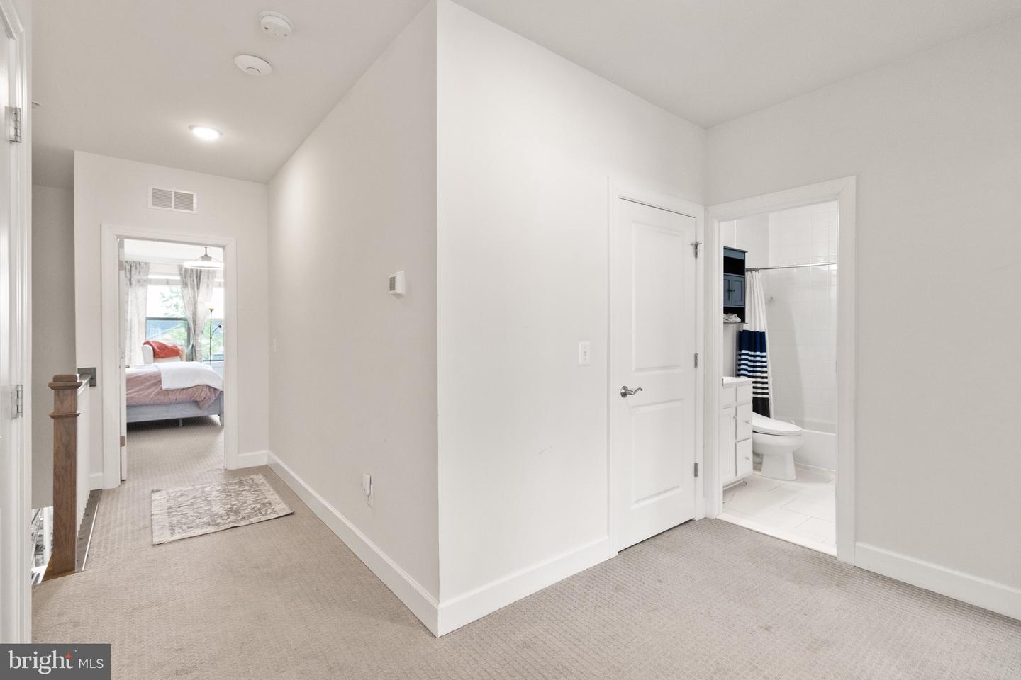 10424 RATCLIFFE TRL, MANASSAS, Virginia 20110, 2 Bedrooms Bedrooms, ,2 BathroomsBathrooms,Residential,For sale,10424 RATCLIFFE TRL,VAMN2008252 MLS # VAMN2008252