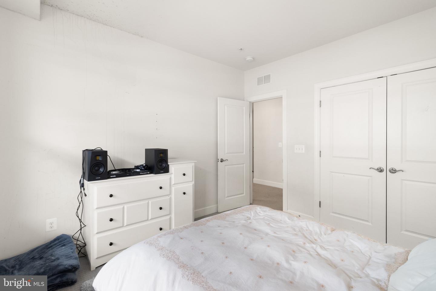 10424 RATCLIFFE TRL, MANASSAS, Virginia 20110, 2 Bedrooms Bedrooms, ,2 BathroomsBathrooms,Residential,For sale,10424 RATCLIFFE TRL,VAMN2008252 MLS # VAMN2008252