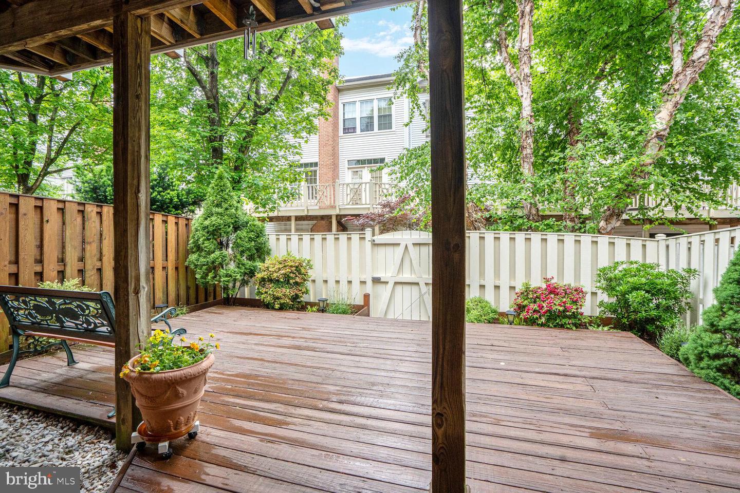 8511 WESTOWN WAY, VIENNA, Virginia 22182, 3 Bedrooms Bedrooms, ,3 BathroomsBathrooms,Residential,For sale,8511 WESTOWN WAY,VAFX2238086 MLS # VAFX2238086