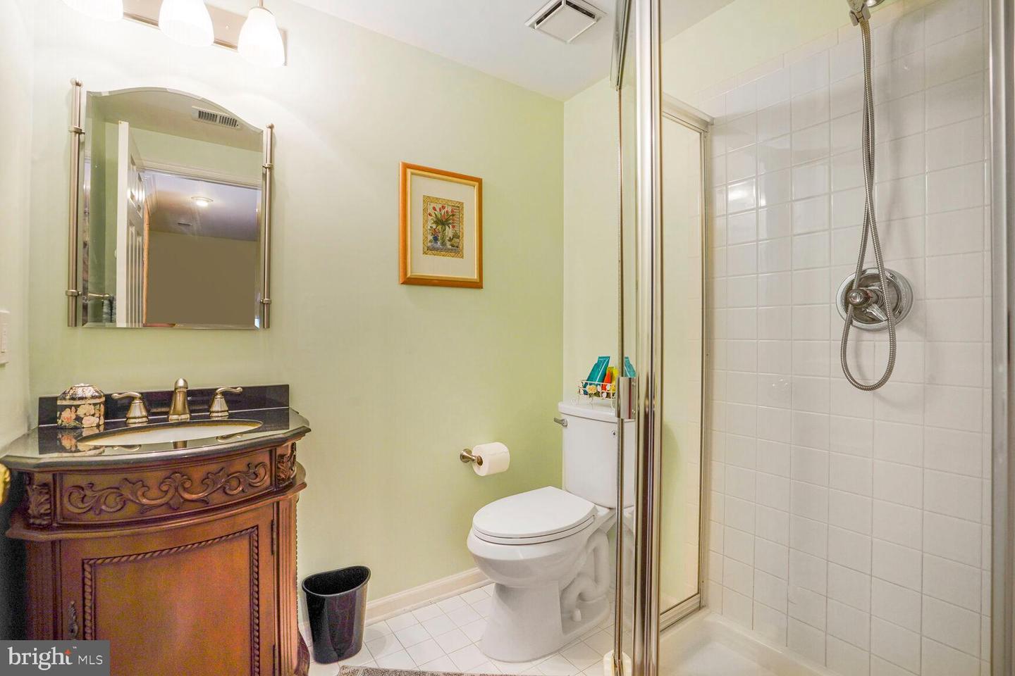 8511 WESTOWN WAY, VIENNA, Virginia 22182, 3 Bedrooms Bedrooms, ,3 BathroomsBathrooms,Residential,For sale,8511 WESTOWN WAY,VAFX2238086 MLS # VAFX2238086