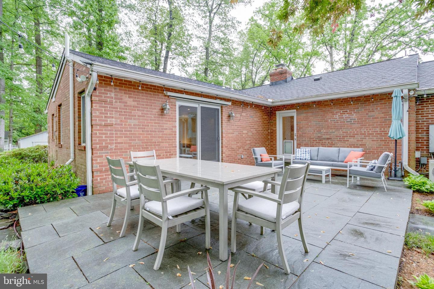 8212 WOODLAND AVE, ANNANDALE, Virginia 22003, 4 Bedrooms Bedrooms, ,3 BathroomsBathrooms,Residential,For sale,8212 WOODLAND AVE,VAFX2238322 MLS # VAFX2238322