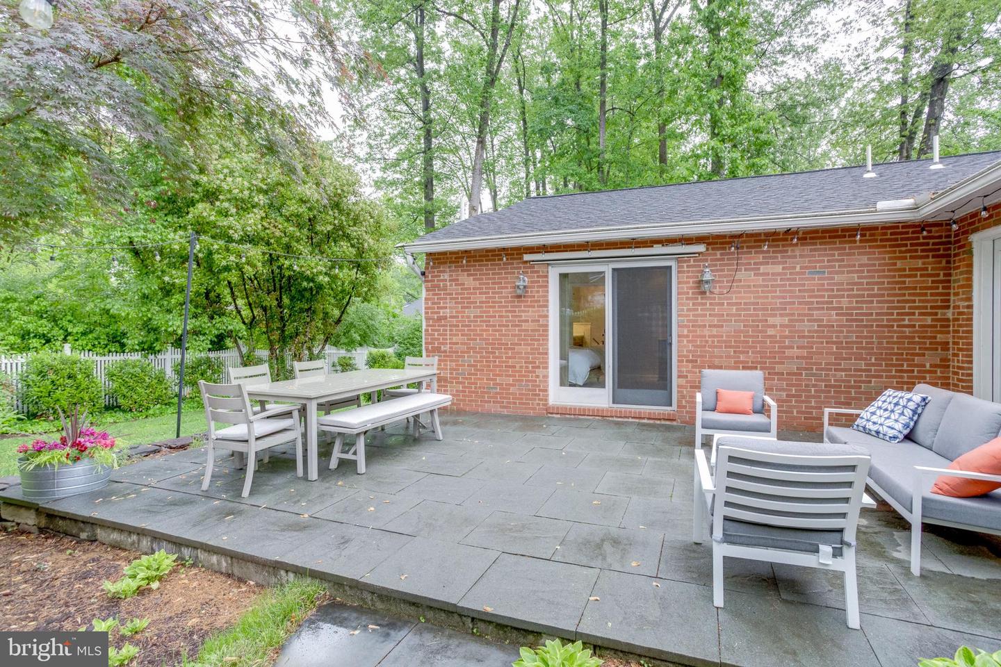 8212 WOODLAND AVE, ANNANDALE, Virginia 22003, 4 Bedrooms Bedrooms, ,3 BathroomsBathrooms,Residential,For sale,8212 WOODLAND AVE,VAFX2238322 MLS # VAFX2238322