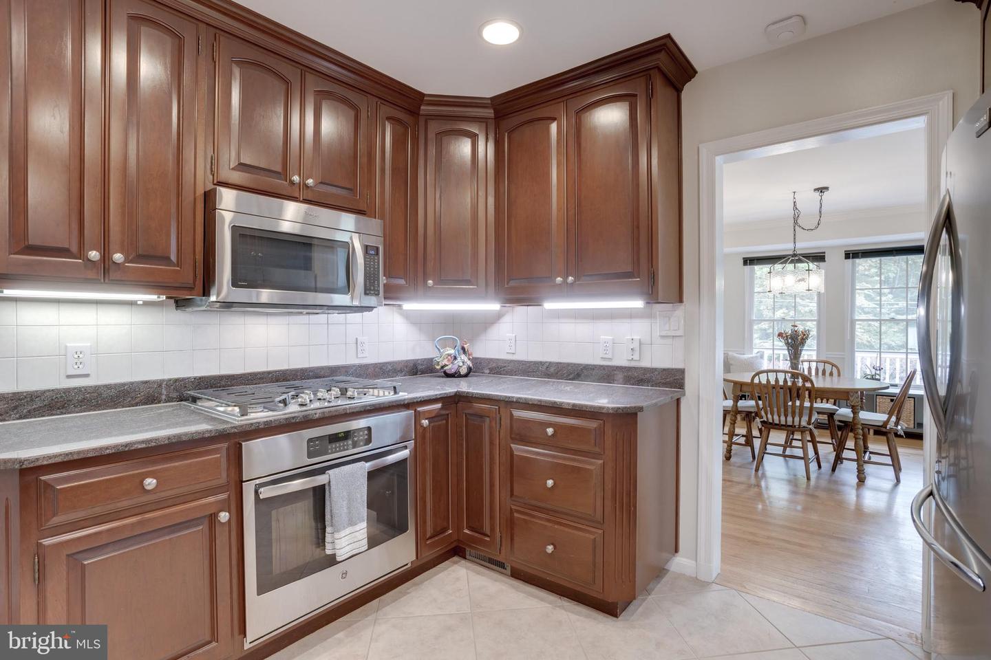 8212 WOODLAND AVE, ANNANDALE, Virginia 22003, 4 Bedrooms Bedrooms, ,3 BathroomsBathrooms,Residential,For sale,8212 WOODLAND AVE,VAFX2238322 MLS # VAFX2238322