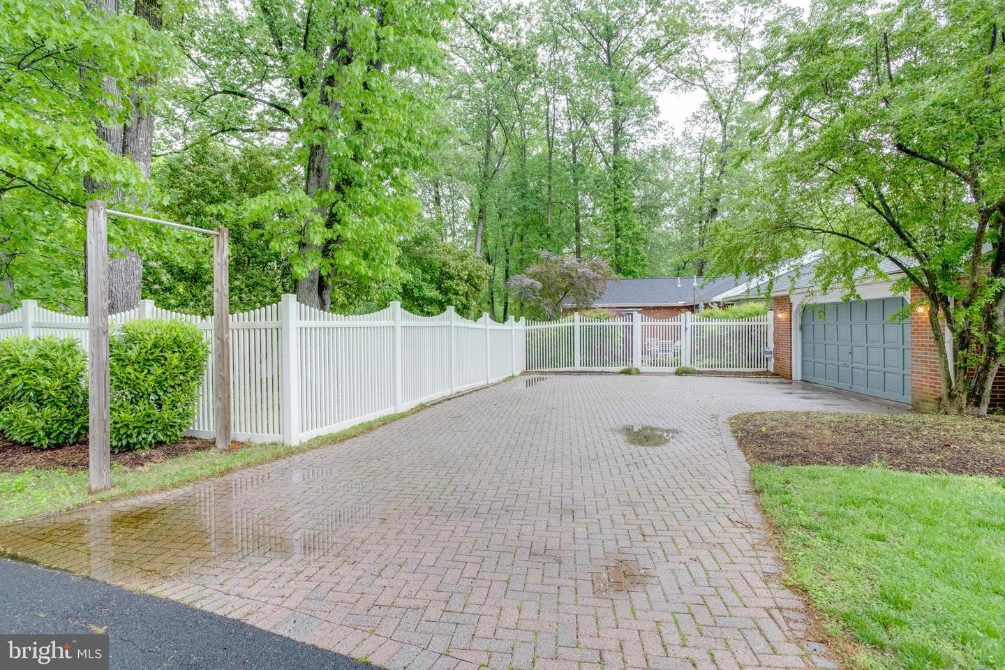 8212 WOODLAND AVE, ANNANDALE, Virginia 22003, 4 Bedrooms Bedrooms, ,3 BathroomsBathrooms,Residential,For sale,8212 WOODLAND AVE,VAFX2238322 MLS # VAFX2238322