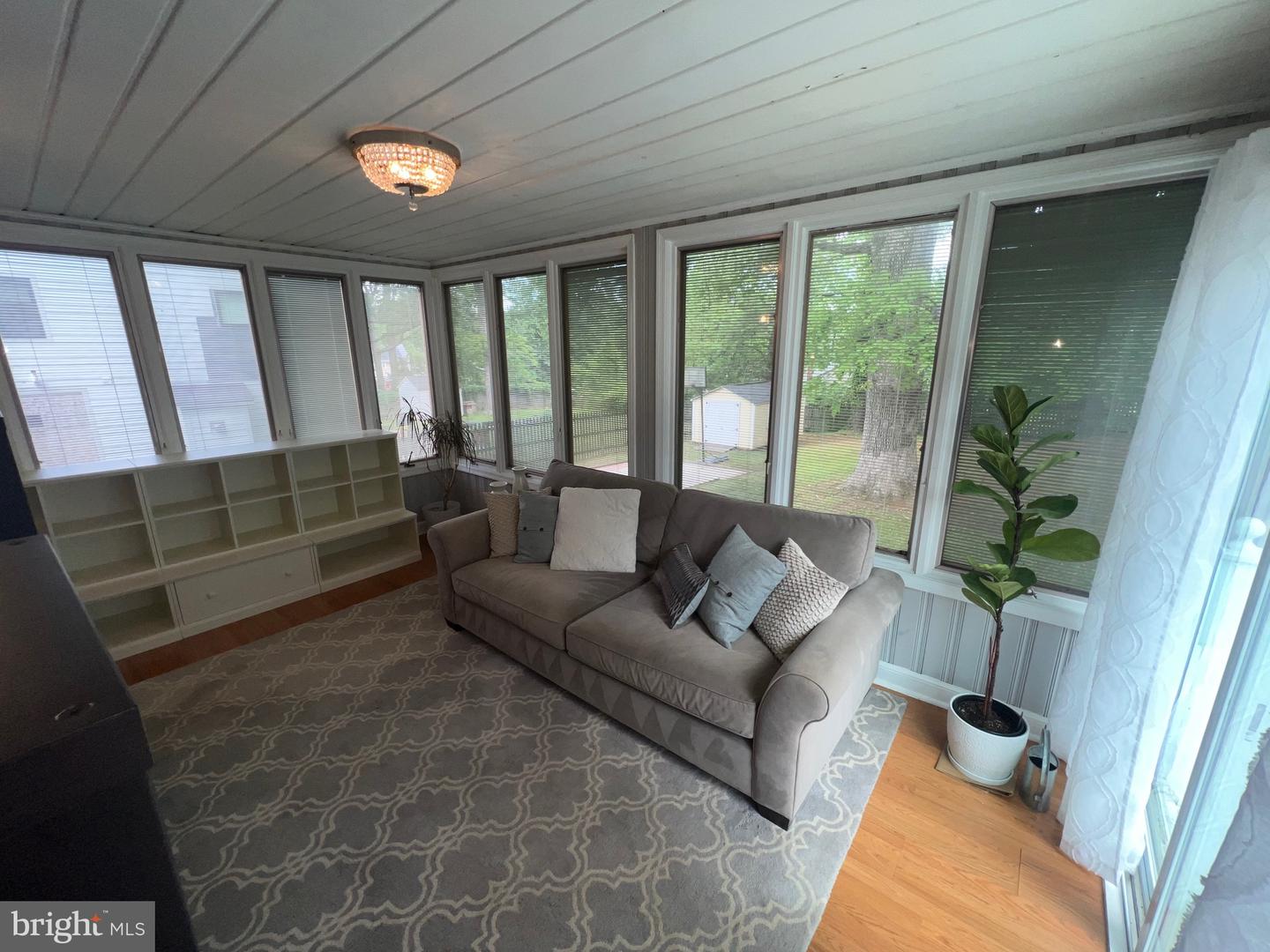7216 DEBORAH DR, FALLS CHURCH, Virginia 22046, 3 Bedrooms Bedrooms, ,2 BathroomsBathrooms,Residential,For sale,7216 DEBORAH DR,VAFX2238336 MLS # VAFX2238336