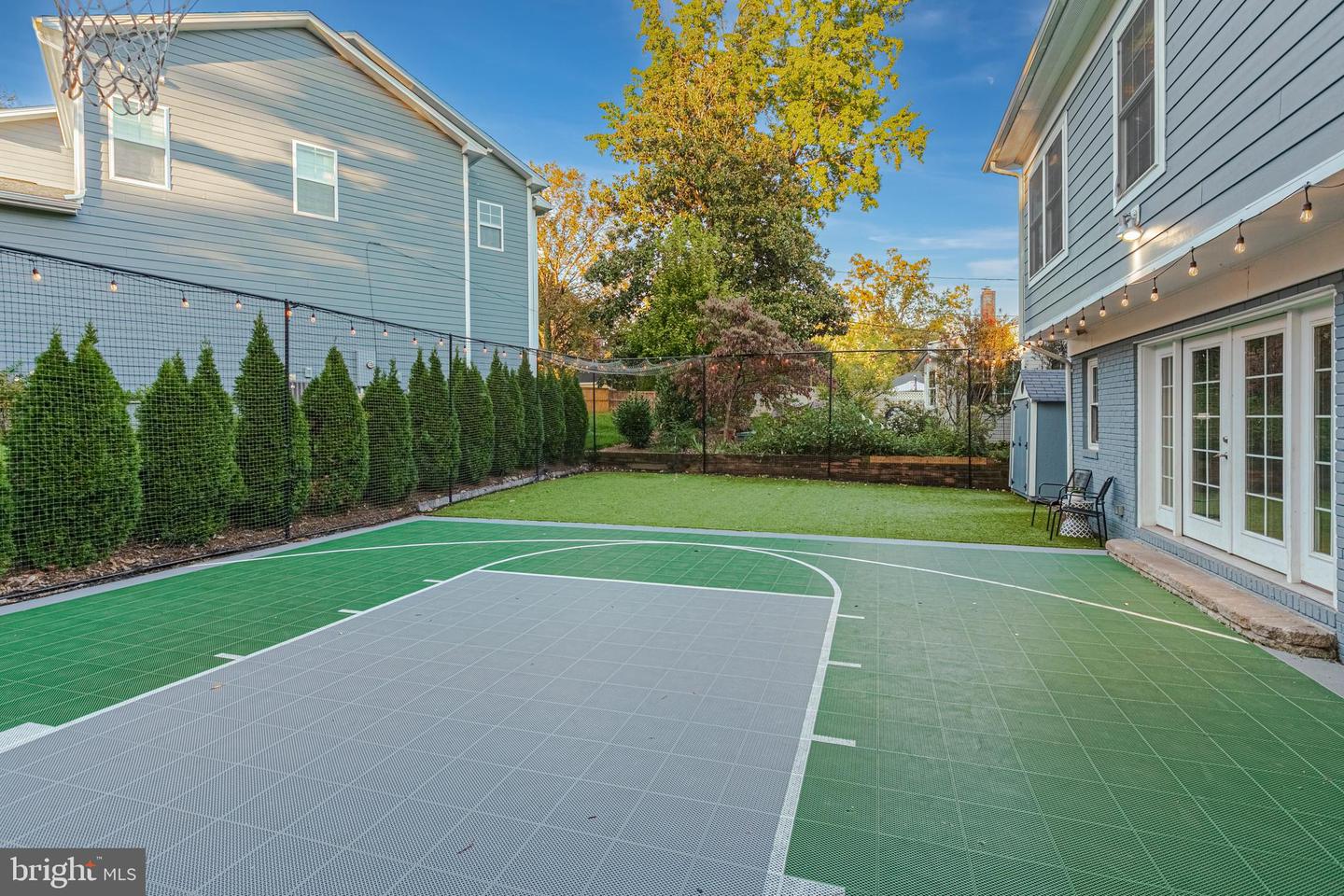 5719 15TH ST N, ARLINGTON, Virginia 22205, 6 Bedrooms Bedrooms, ,4 BathroomsBathrooms,Residential,For sale,5719 15TH ST N,VAAR2056926 MLS # VAAR2056926