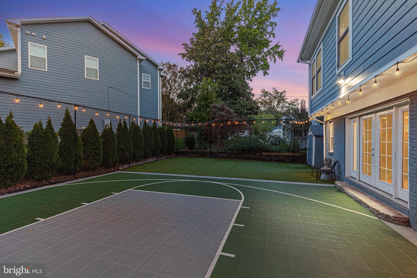 5719 15TH ST N, ARLINGTON, Virginia 22205, 6 Bedrooms Bedrooms, ,4 BathroomsBathrooms,Residential,For sale,5719 15TH ST N,VAAR2056926 MLS # VAAR2056926