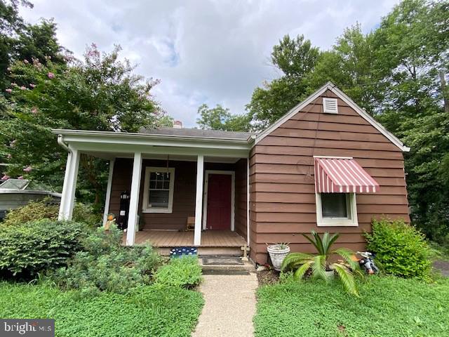 5814 RIDGE VIEW DR, ALEXANDRIA, Virginia 22310, 3 Bedrooms Bedrooms, ,1 BathroomBathrooms,Residential,For sale,5814 RIDGE VIEW DR,VAFX2238132 MLS # VAFX2238132