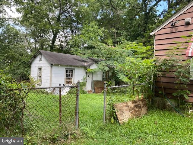 5814 RIDGE VIEW DR, ALEXANDRIA, Virginia 22310, 3 Bedrooms Bedrooms, ,1 BathroomBathrooms,Residential,For sale,5814 RIDGE VIEW DR,VAFX2238132 MLS # VAFX2238132