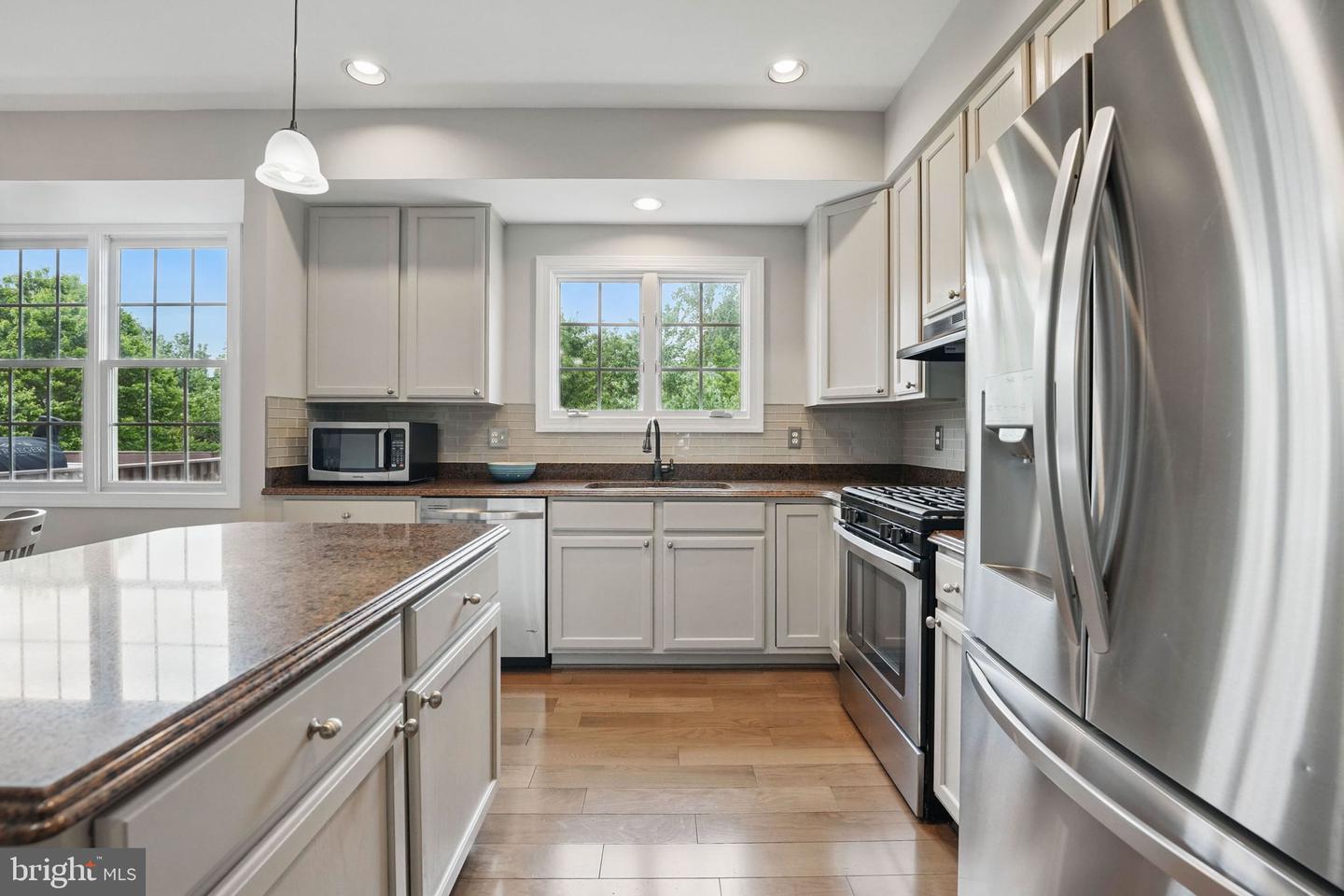 16058 OLMSTEAD LN, WOODBRIDGE, Virginia 22191, 5 Bedrooms Bedrooms, ,3 BathroomsBathrooms,Residential,For sale,16058 OLMSTEAD LN,VAPW2093744 MLS # VAPW2093744