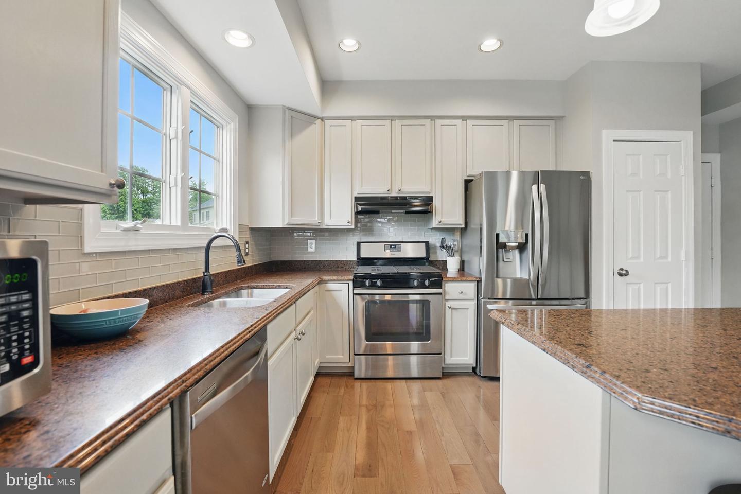 16058 OLMSTEAD LN, WOODBRIDGE, Virginia 22191, 5 Bedrooms Bedrooms, ,3 BathroomsBathrooms,Residential,For sale,16058 OLMSTEAD LN,VAPW2093744 MLS # VAPW2093744