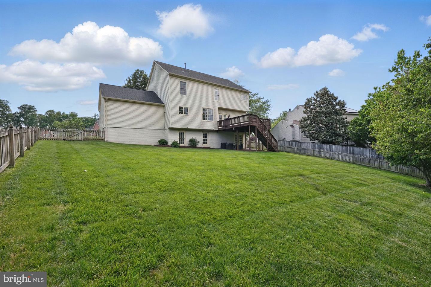 16058 OLMSTEAD LN, WOODBRIDGE, Virginia 22191, 5 Bedrooms Bedrooms, ,3 BathroomsBathrooms,Residential,For sale,16058 OLMSTEAD LN,VAPW2093744 MLS # VAPW2093744