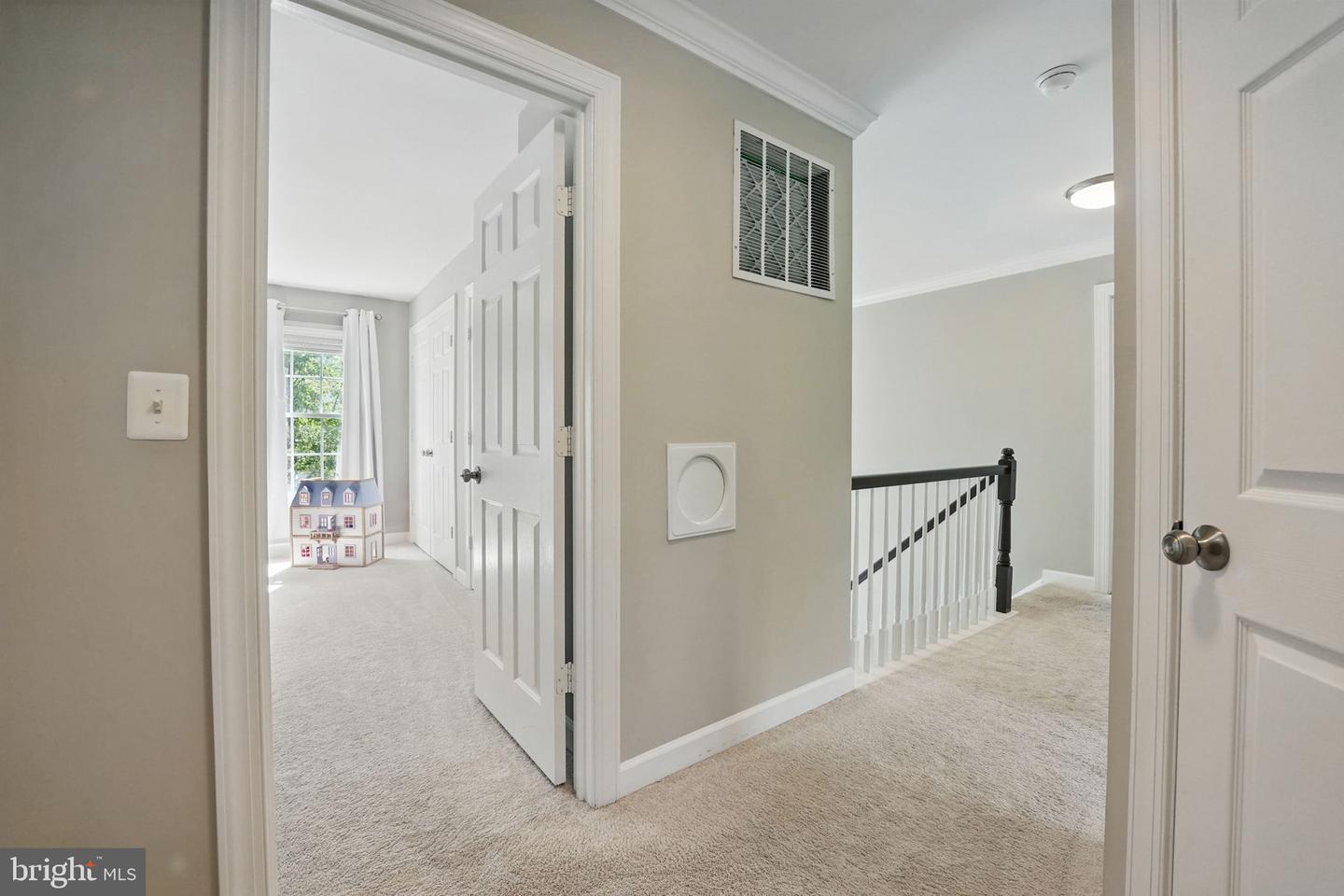 16058 OLMSTEAD LN, WOODBRIDGE, Virginia 22191, 5 Bedrooms Bedrooms, ,3 BathroomsBathrooms,Residential,For sale,16058 OLMSTEAD LN,VAPW2093744 MLS # VAPW2093744
