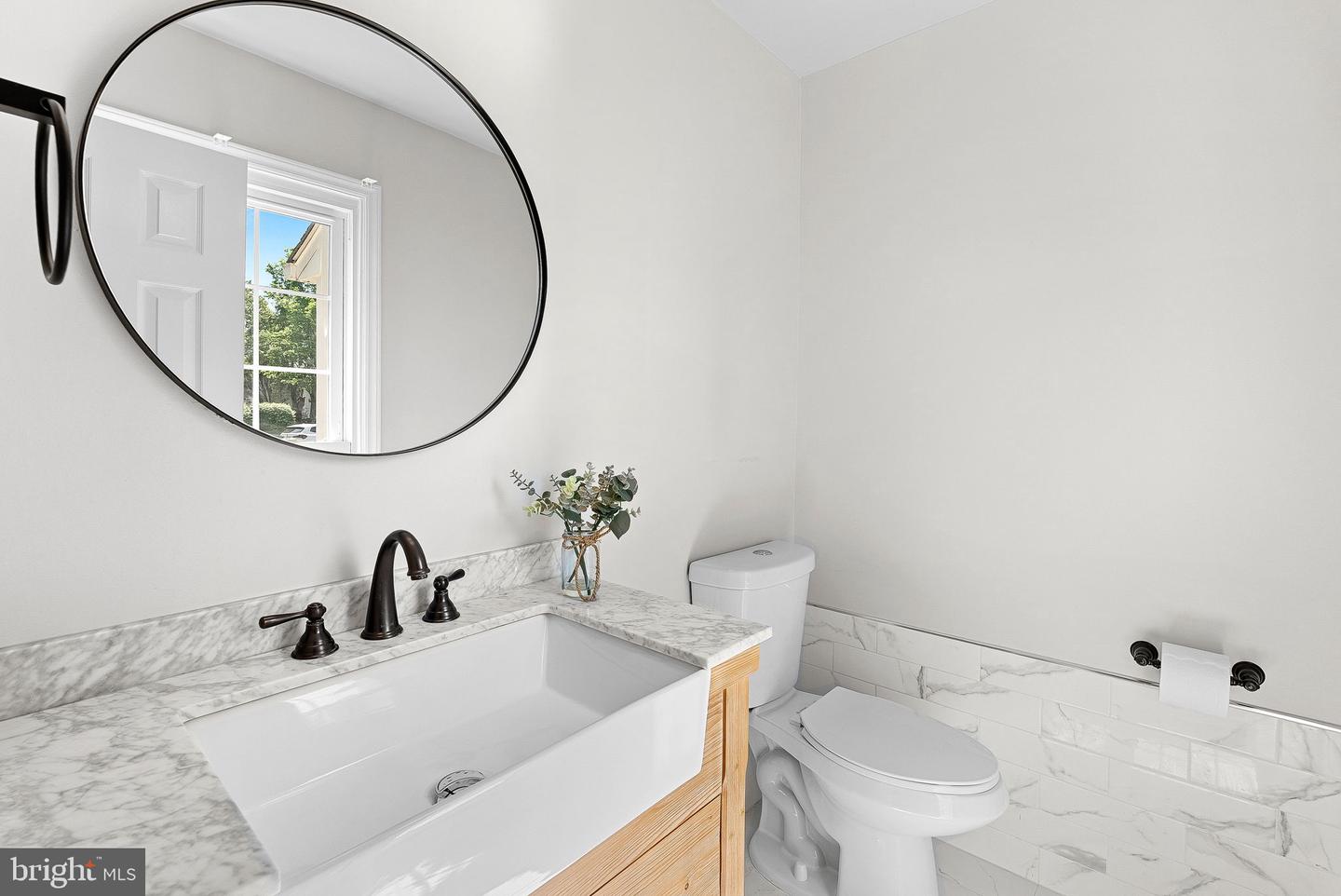 4628 SAND ROCK LN, CHANTILLY, Virginia 20151, 4 Bedrooms Bedrooms, ,2 BathroomsBathrooms,Residential,For sale,4628 SAND ROCK LN,VAFX2238212 MLS # VAFX2238212